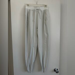 lululemon athletica beige joggers size 6